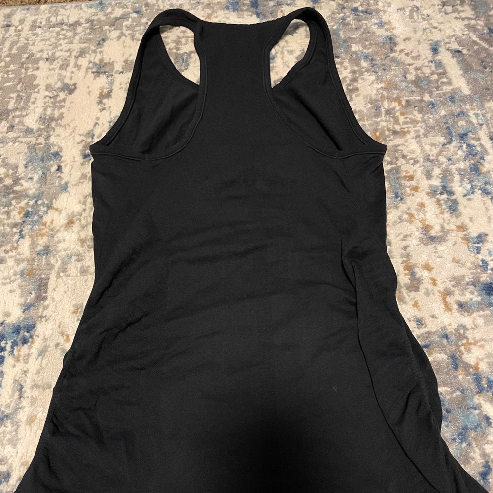 Athleta black tank